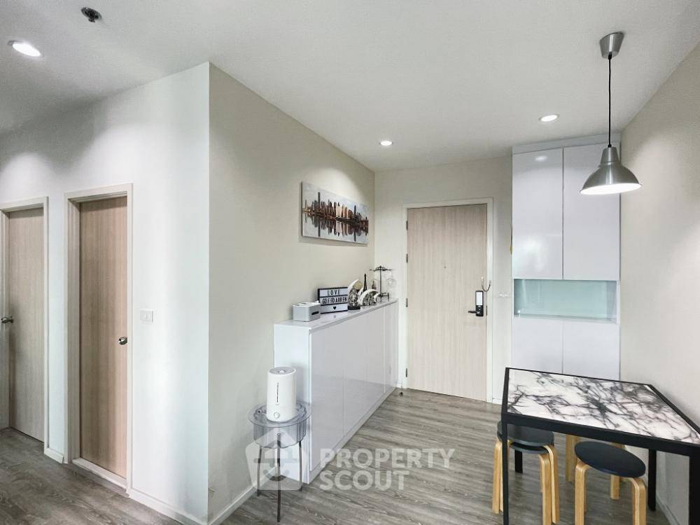 picture 2-BR Condo at Knightsbridge Sky River Ocean near BTS Pak Nam (ID 731207) - 3/15