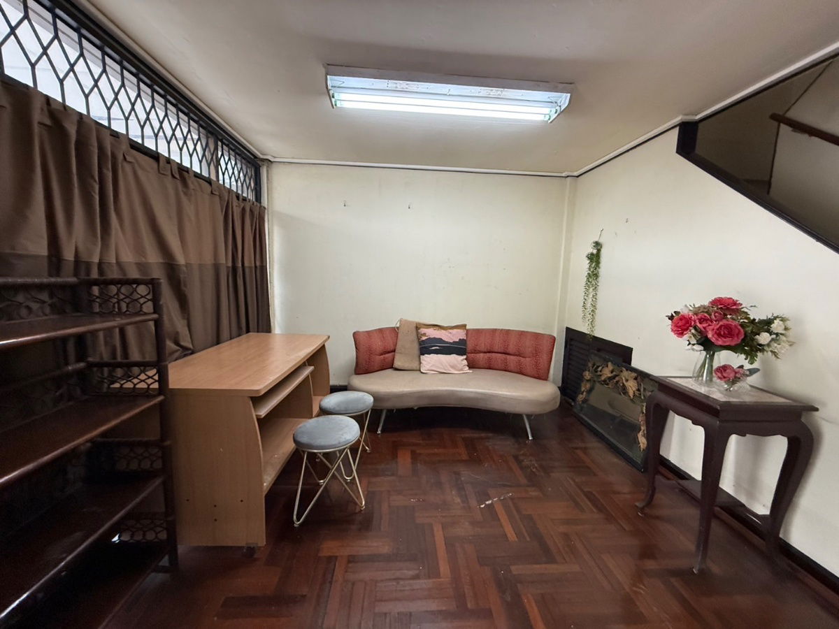 picture Townhouse Soi Pracharat Bamphen 26 - 48/49