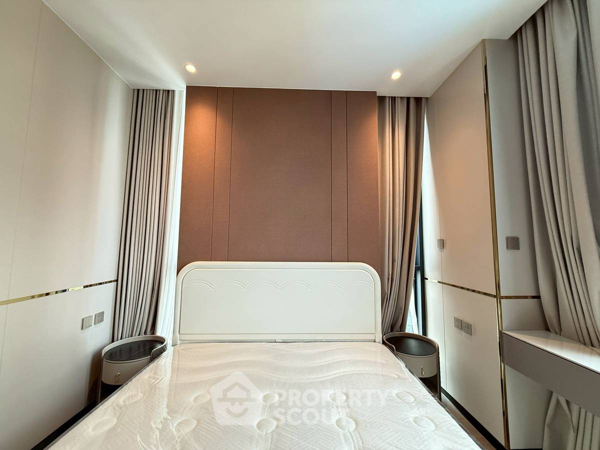 picture 3-BR Condo at Supalai Icon Sathon near MRT Si Lom (ID 2260702) - 14/20
