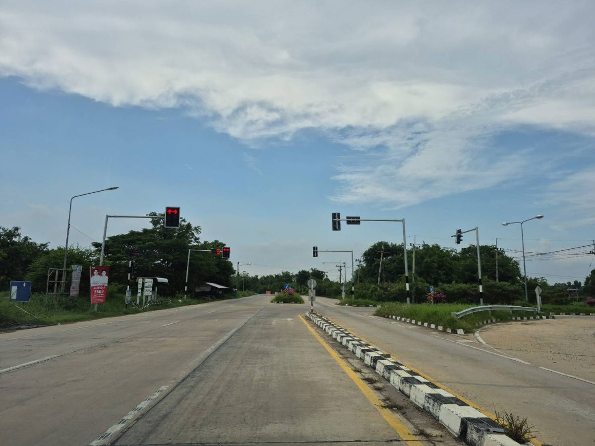 รูป ขายที่ดินเปล่า 51-0-47 ไร่ ติดถนน 4 เลน ต.บ้านพริก อ.บ้านนา จ.นครนายก ราคาดี - รูปที่ 6/7