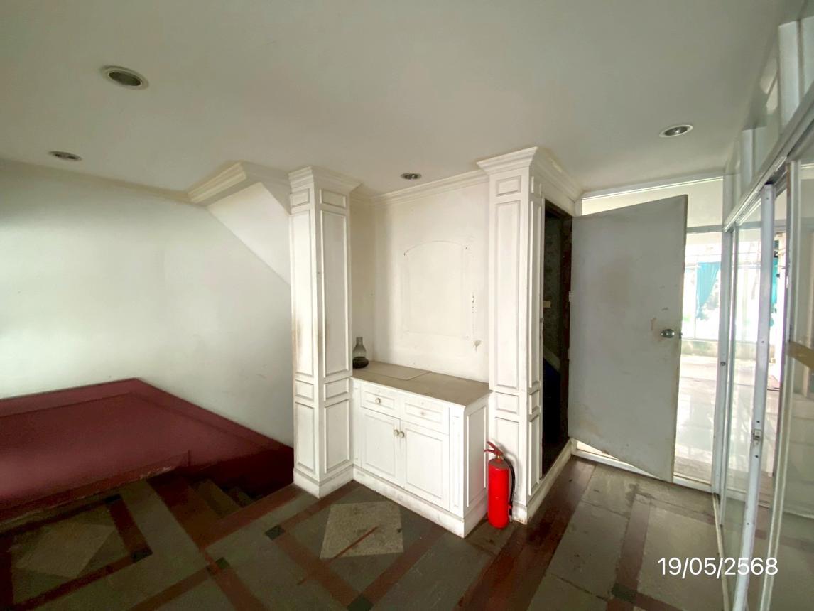 picture SHOP_HOUSE for sale  Jom Phon Chatuchak Bangkok - 36/58