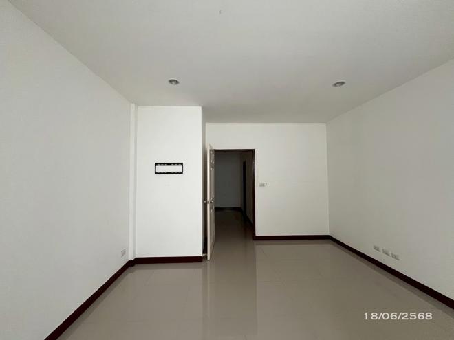 รูป อาคารพาณิชย์ สำหรับขาย - คลองกุ่ม เขตบึงกุ่ม กรุงเทพมหานคร - รูปที่ 9/30