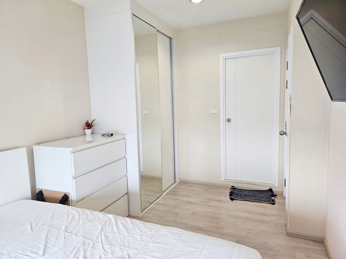 picture For rent Plum Condo Central Station  Ready to move in (DSAA946) - 2/10