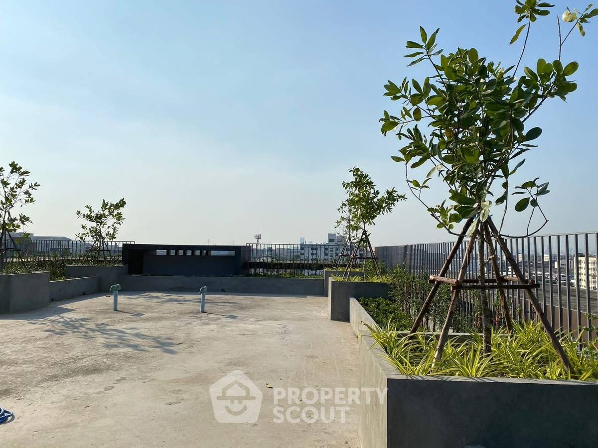 picture 2-BR Condo at G Haus Condominium in Samrong Nuea (ID 2260655) - 6/21