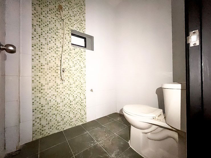 picture TOWN_HOUSE for sale  Bang Nang Phan Thong Chonburi - 17/20