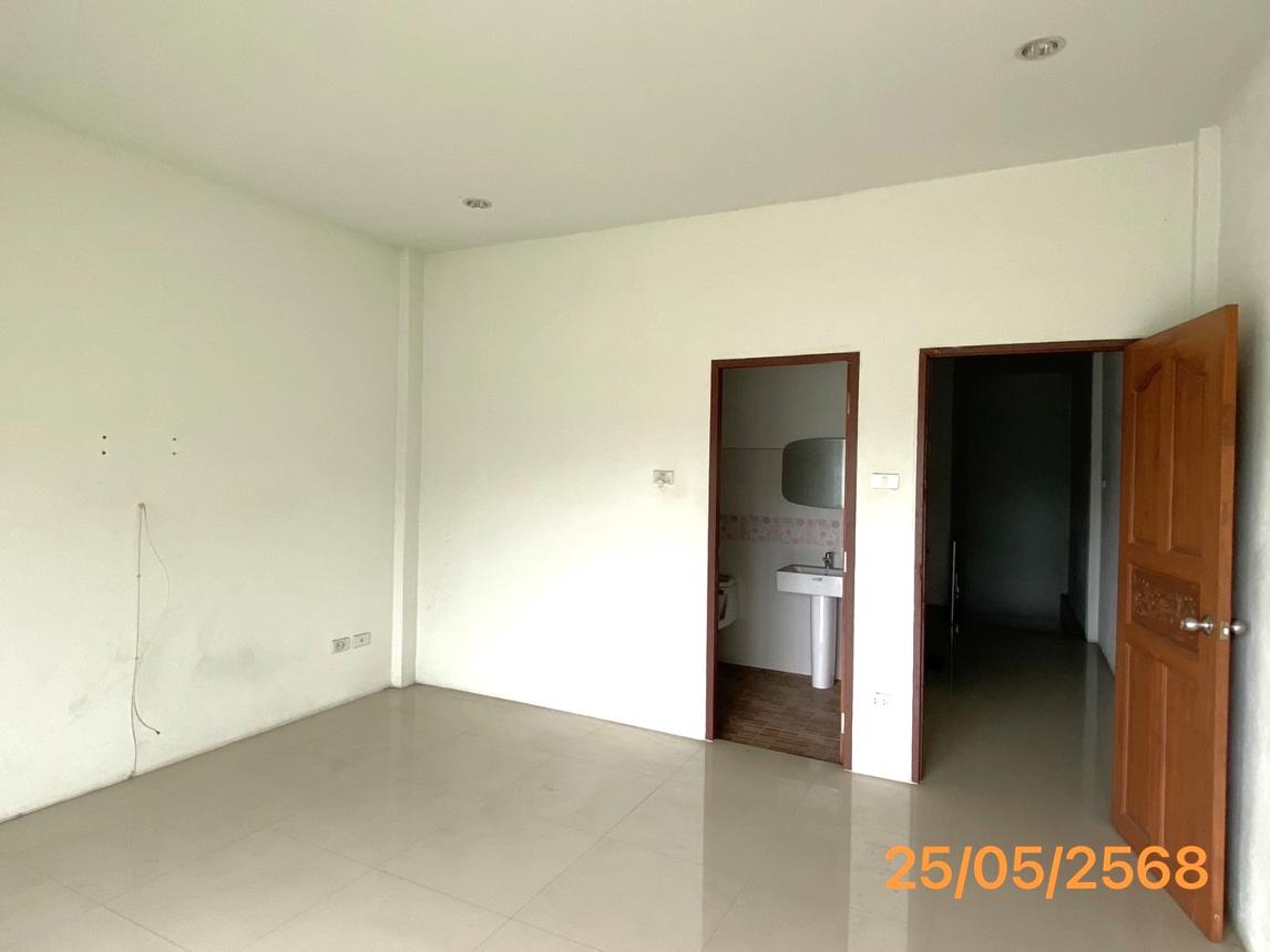 picture SHOP_HOUSE for sale  Khron Sawi Chumphon - 23/32