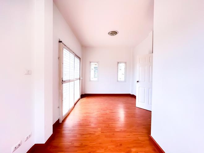 picture TOWN_HOUSE for sale  Sanak Bok Muang Chon Buri Chonburi - 12/28