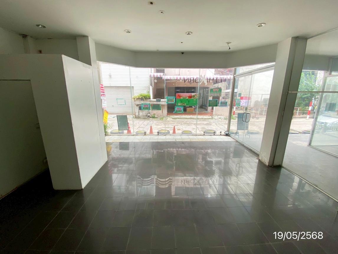 picture SHOP_HOUSE for sale  Jom Phon Chatuchak Bangkok - 44/58