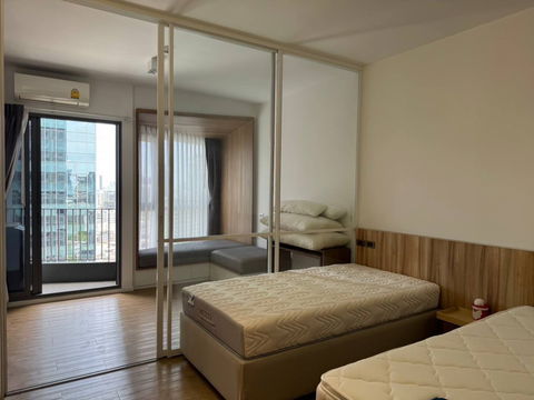 Triple Y Residence【𝐑𝐄𝐍𝐓】🔥Minimalist room with a simple, airy feel. Fully furnished and convenient to use.🔥  Contact Line ID: @hacondo