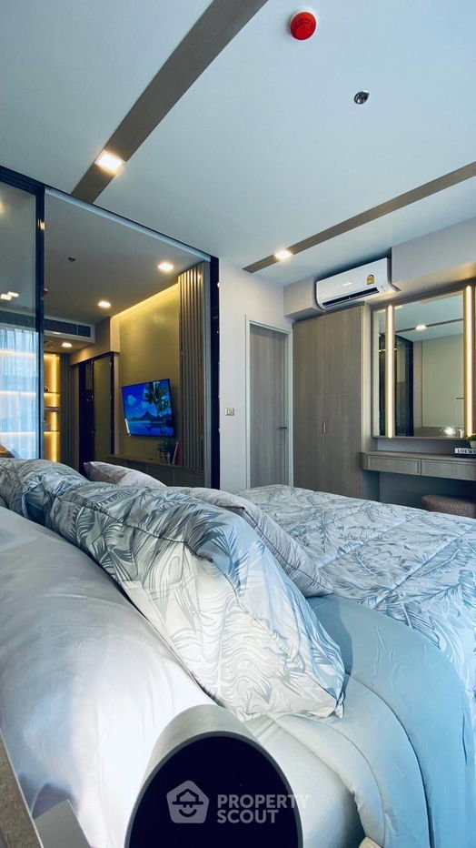picture 1-BR Condo at One 9 Five Asoke - Rama 9 near MRT Phra Ram 9 (ID 2074274) - 2/6