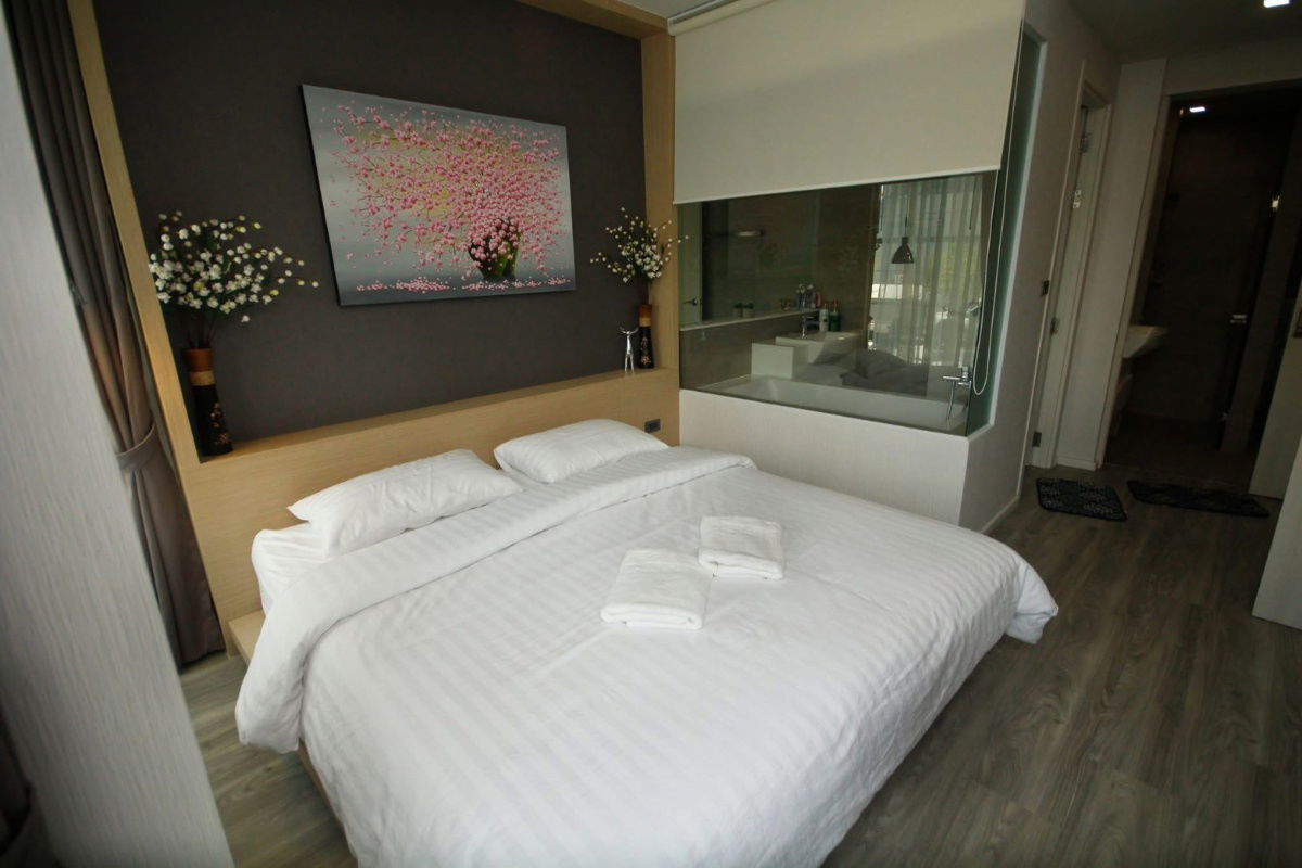 picture Play condo for sale : 2bedrooms near Maya mall and Nimman  : Tel. 082-3899314 (Boo) - 1/15
