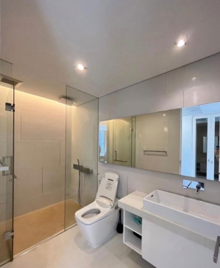 picture For rent: The Bangkok Sathorn, beautiful, luxurious, ready to move in, has a private elevator, near BTS Surasak. Interested, add Line @841qqlnr - 7/10