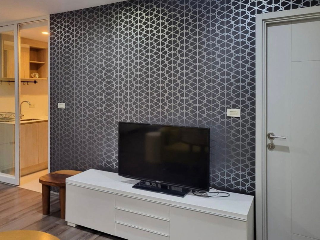 picture 🆙👉 Condo for rent Sari by Sansiri 🔥🔥 Very good price, beautiful room, nice to live in, fully furnished 🔥🔥 near BTS Punnawithi, ready to move in - 5/6