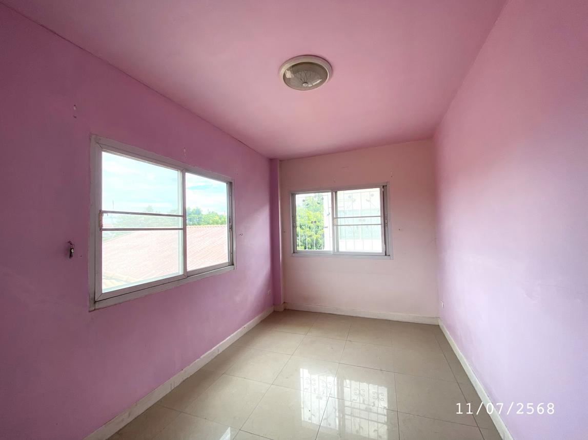 picture TOWN_HOUSE for sale  Bang Nang Phan Thong Chonburi - 30/40