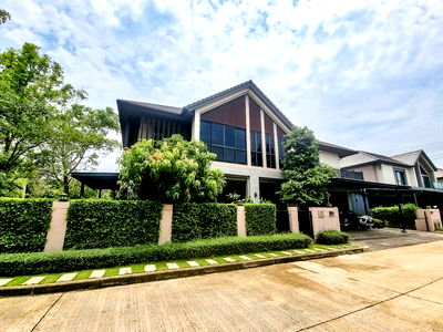 ขายบ้านเดี่ยว : ขายบ้านเดี่ยวหมู่บ้านบางกอก บูเลอวาร์ด แจ้งวัฒนะ 2 เนื้อที่ 99 ตรว หลังริม ติดสวน บิวท์อินทั้งหลังเฟอร์นิเจอร์เครื่องใช้ไฟฟ้าครบพร้อมเข้าอยู่