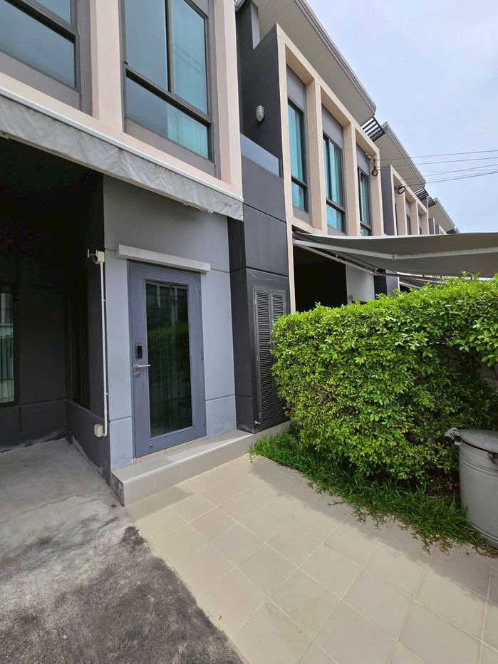 รูป 🏡 ให้เช่าทาวน์โฮม 2 ชั้น พร้อมอยู่ ใกล้เมกะบางนา เพียง 25,000 บาท/เดือน (รวมส่วนกลางแล้ว!) - รูปที่ 15/21