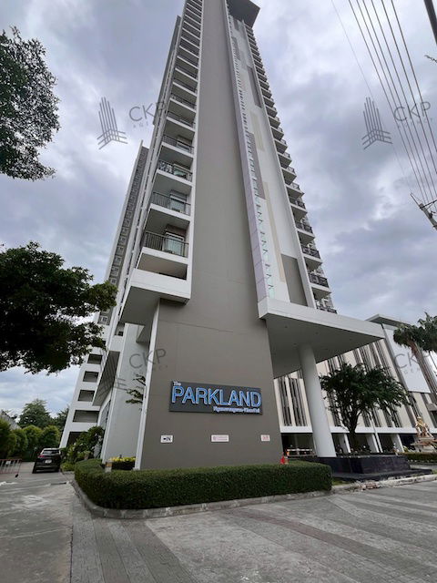 picture Condo The Parkland Ngamwongwan-Khae Rai, selling below appraised value, sold with tenant, near MRT Pink and Purple Lines. - 1/14