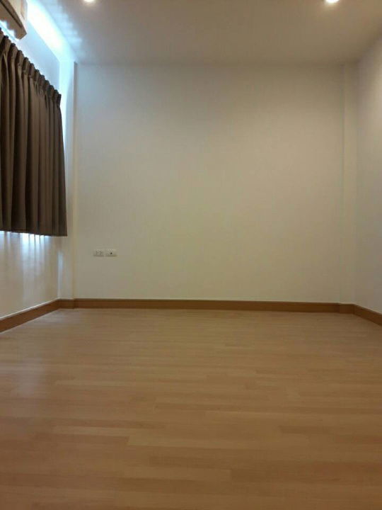 picture Townhome for rent – LPN Lumpini Town Ville Srinakarin – Bearing  - 4/28