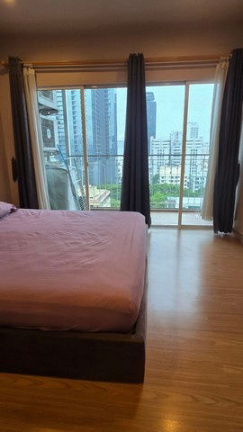 picture C5985 Rent  :  Condo  The Complete Rajprarop ( BTS Victory Monument ) 064 665 4666 - 2/21