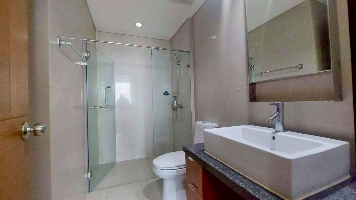 picture code : B19 Villa Sathorn Bedroom : 2  Bathroom : 2  - 16/18