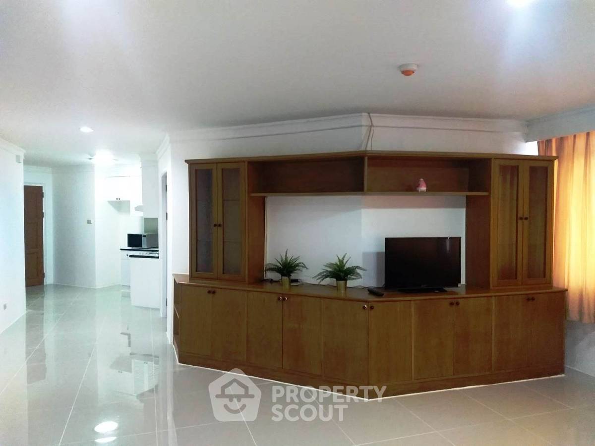 picture 2-BR Condo at The Waterford Park Sukhumvit 53 Condominium near BTS Thong Lor (ID 511928) - 2/18