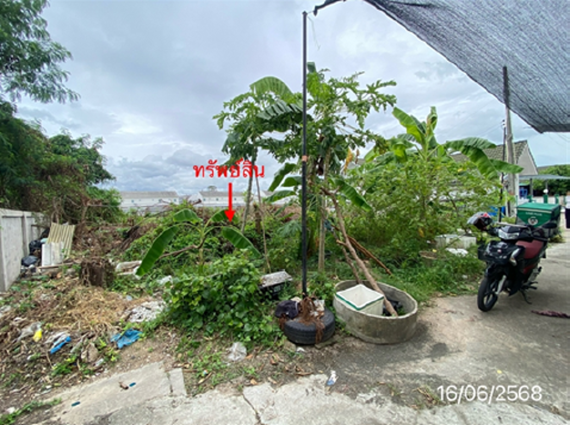 picture LAND for sale  Surasak Si Racha Chonburi - 12/18