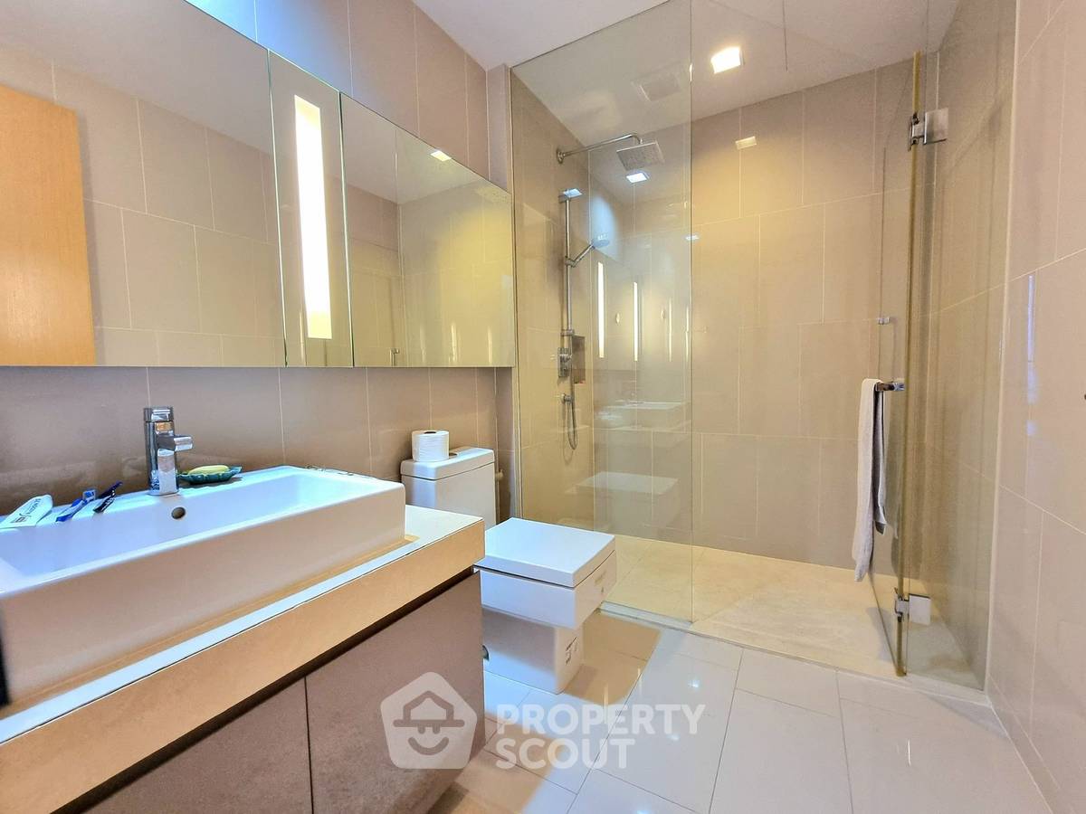 รูป คอนโด 2-ห้องนอน ที่ ไฮด์ สุขุมวิท 13 คอนโดมิเนี่ยม ใกล้ BTS นานา (ID 2260823) - รูปที่ 16/23