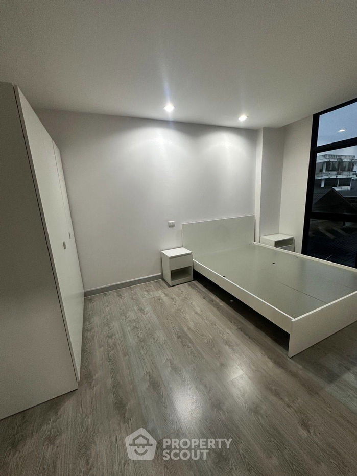 picture 2-BR Condo at G Haus Condominium in Samrong Nuea (ID 2261303) - 2/8
