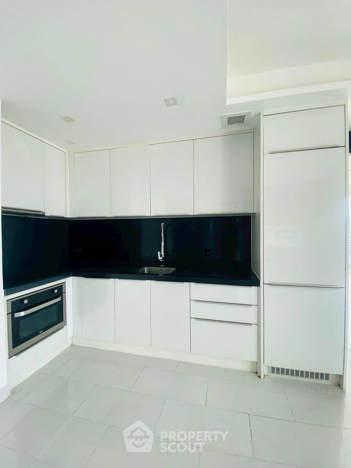 picture 2-BR Condo at Sky Residences Pattaya close to Pattaya (ID 2259951) - 4/13