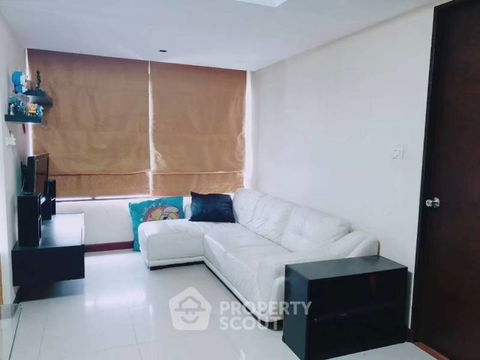2-BR Condo at J.W. City Ratchada 32 Condominium in Chan Kasem (ID 747486)