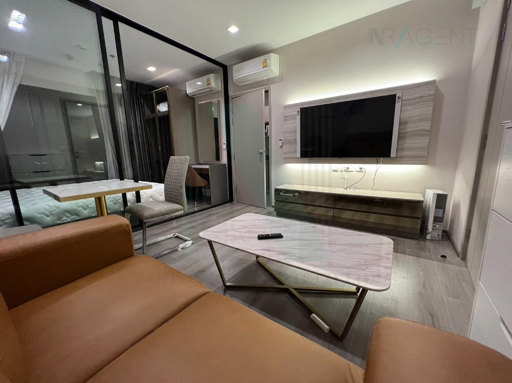 picture For Rent Condo THE POLITAN RIVE Building 1, Floor 15,1 bed room, Room size 31.00 sqm - 6/8