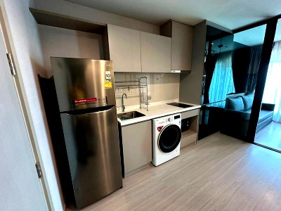Condos for rent : For Rent Life Ladprao (Near BTS Ha Yaek Lat Phrao Station)