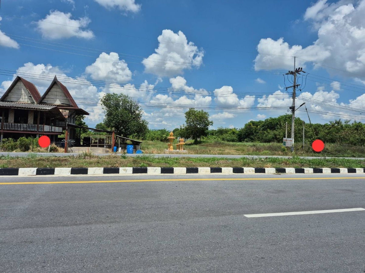 รูป ขายที่ดินเปล่า 51-0-47 ไร่ ติดถนน 4 เลน ต.บ้านพริก อ.บ้านนา จ.นครนายก ราคาดี - รูปที่ 1/7