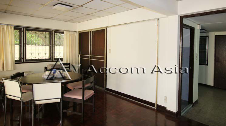 รูป 🔼🔽 AccomA 📩  3 BR Townhouse in Khlong Ton Nuea (2520828) - รูปที่ 4/11