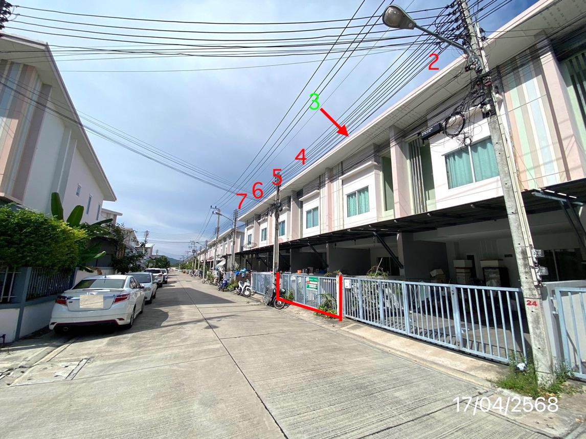 picture TOWN_HOUSE for sale  Surasak Si Racha Chonburi - 12/18