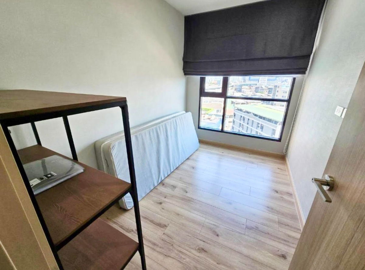 picture code : B46 Brix Condominium Bedroom : 2 - 7/12