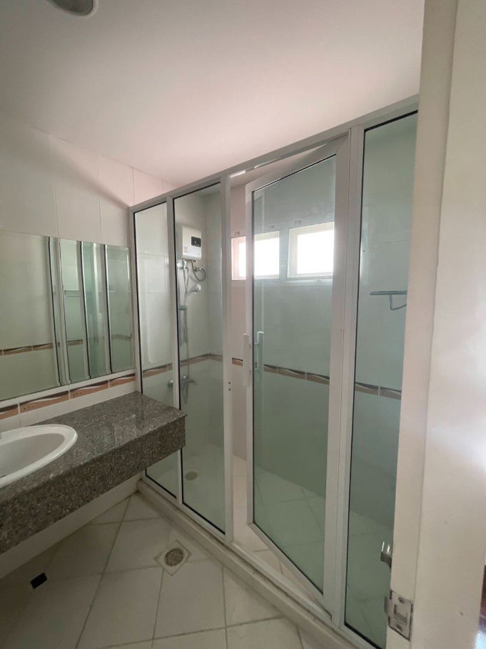 รูป ขายบ้านเดี่ยว 2ชั้น โรยัลปาร์ควิลล์ สุวินทวงศ์ 101ตรม. - รูปที่ 12/26