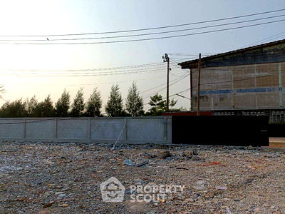 Land for rent Bangkok : 2,052 m² Land for Rent in Saen Saep (ID 2250592)