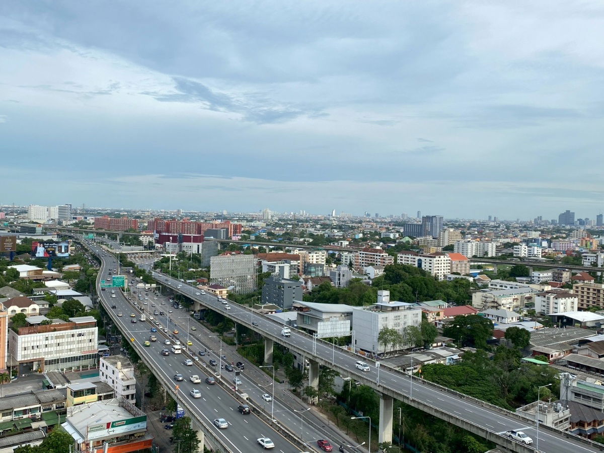 picture *** (2 Bedrooms) Condo for sale : Metris Rama 9-Ramkamhaeng Nice decorated Pet friendly No damage earthquake - 20/20