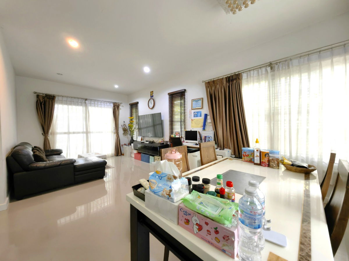 รูป ขายบ้าน 2 ชั้น อิคอนเนเจอร์ รามอินทรา109 ใกล้ถนนรามอินทรา ใกล้รถไฟฟ้าสายสีชมพู แถมเฟอร์พร้อมเข้าอยู่ได้เลย ถูกสุดในโครงการ - รูปที่ 8/40