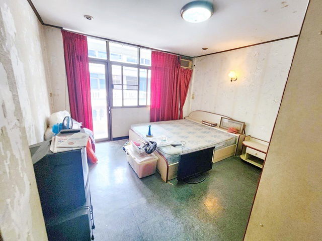 picture hostel SONGWAT Sampeng Market 500m. 4bed 4bath MRT WatMangkon only 499m. For rent 5-storey shophouse - 2/8