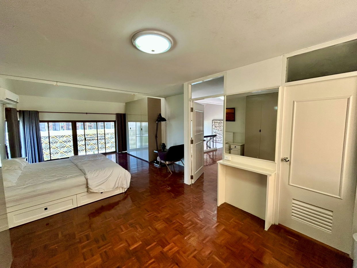 รูป 3 Bedrooms Condominium @ Panchalae Residence - รูปที่ 16/33