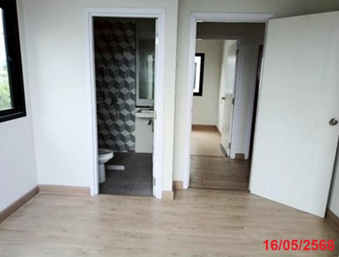 picture TOWN_HOUSE for sale  Ban Kao Phan Thong Chonburi - 11/36