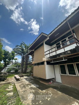 5-BR House near BTS Bang Chak (ID 1914261)