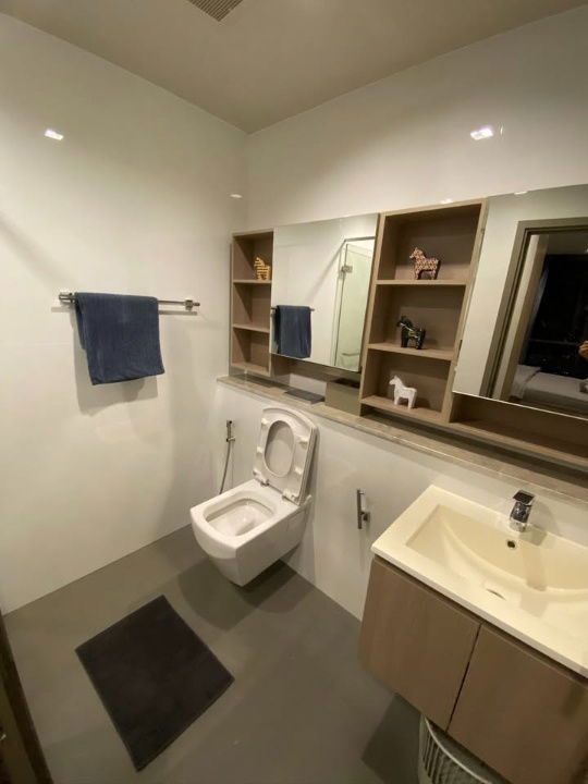 picture High-rise condo with beautiful views, 2 bedrooms, 2 bathrooms, for rent, near Wong Sawang MRT Station. Fully furnished. - 11/18