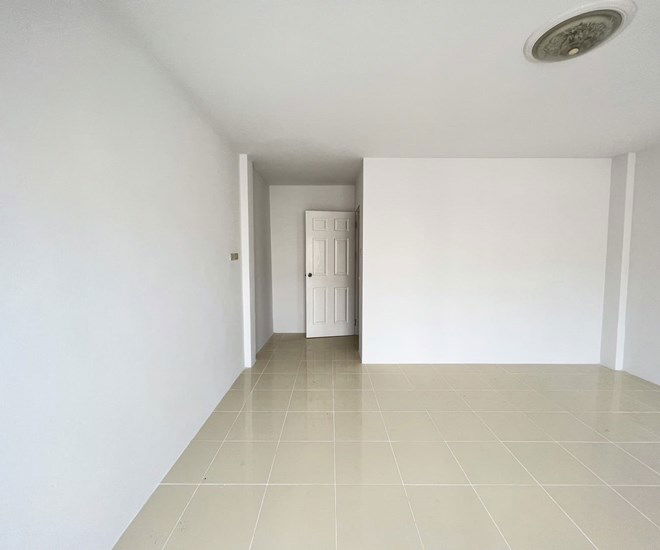 picture TOWN_HOUSE for sale  Bung Si Racha Chonburi - 4/20