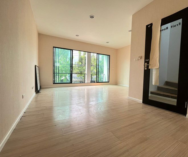 picture TOWN_HOUSE for sale  Phlapphla Wang Thonglang Bangkok - 8/20