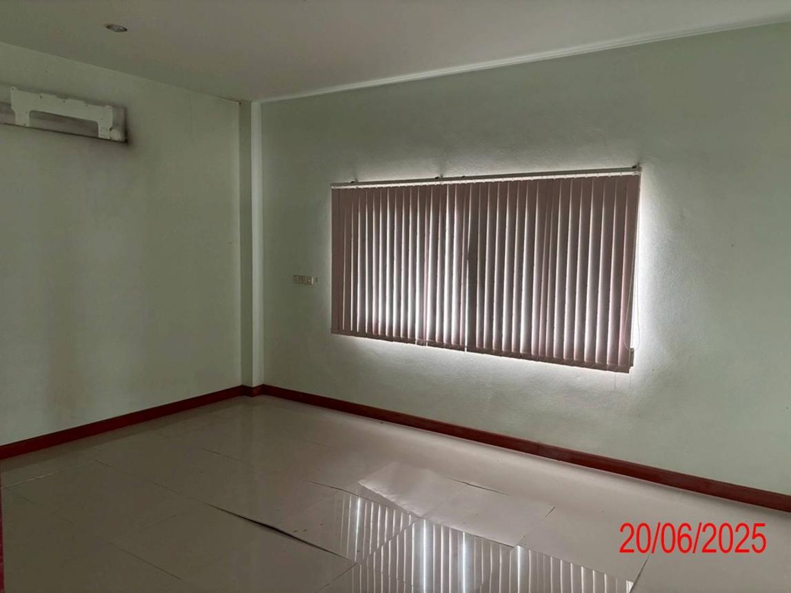 รูป บ้านเดี่ยว สำหรับขาย - ศรีบัวบาน เมืองลำพูน ลำพูน - รูปที่ 26/40