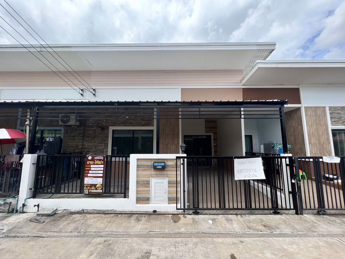 picture TOWN_HOUSE for sale  Bo Win Si Racha Chonburi - 10/20