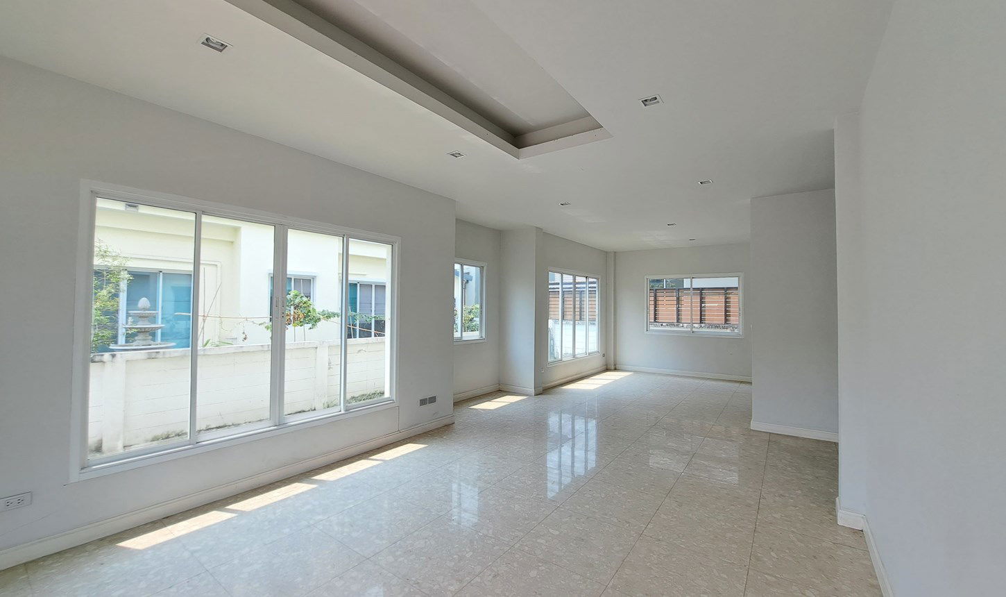 picture HOME for sale  Saphan Sung Saphan Sung Bangkok - 11/20